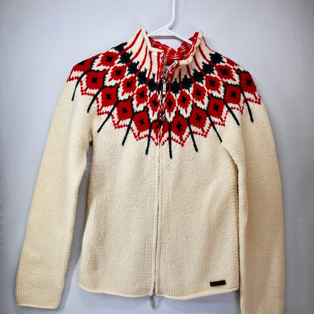 Women's vintage Cream and Red‎ Patterned Cardigan